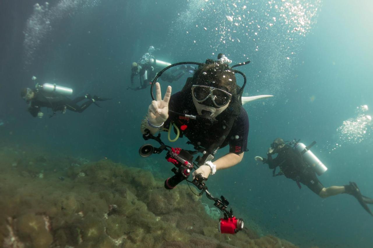 Divers House Ko Tao Luaran gambar